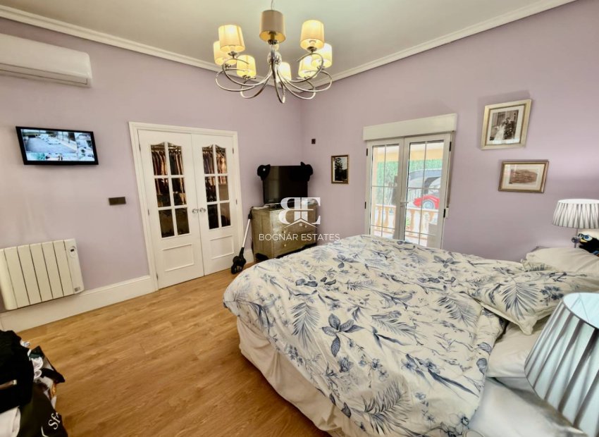 Resale - Villa -
Almoradí - Heredades