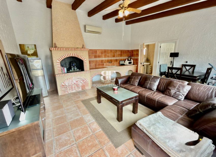 Resale - Villa -
Almoradí - Heredades