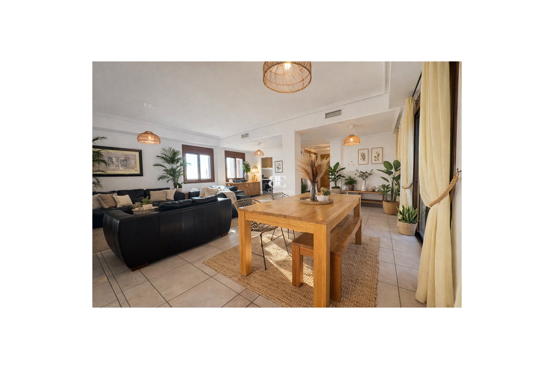 Resale - Villa -
Altaona Golf and Country Village - Altaona Golf - Country Village