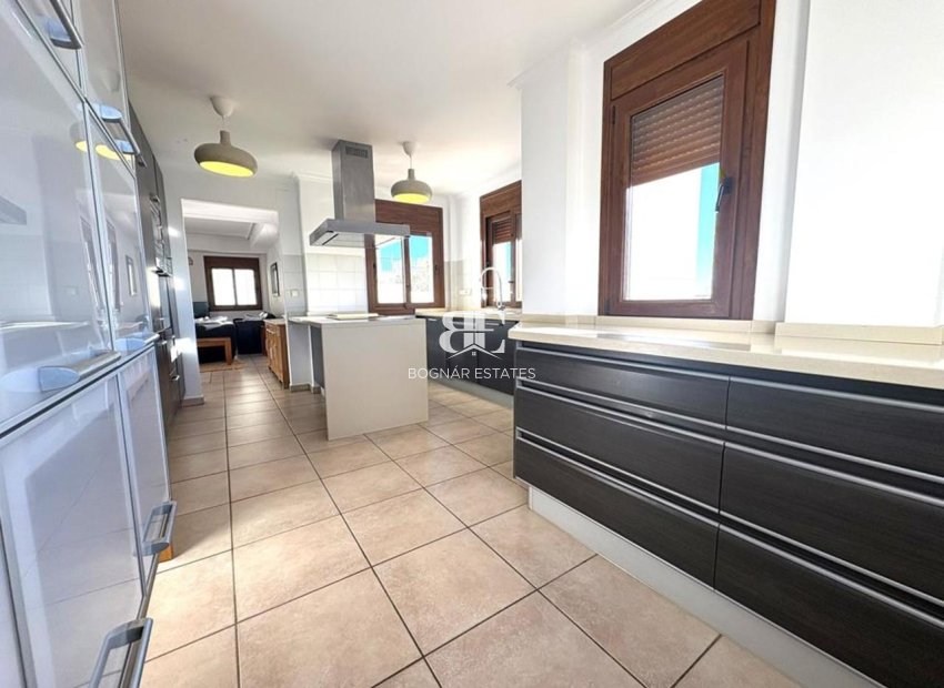 Resale - Villa -
Altaona Golf and Country Village - Altaona Golf - Country Village