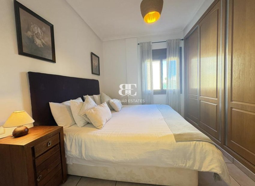 Resale - Villa -
Altaona Golf and Country Village - Altaona Golf - Country Village