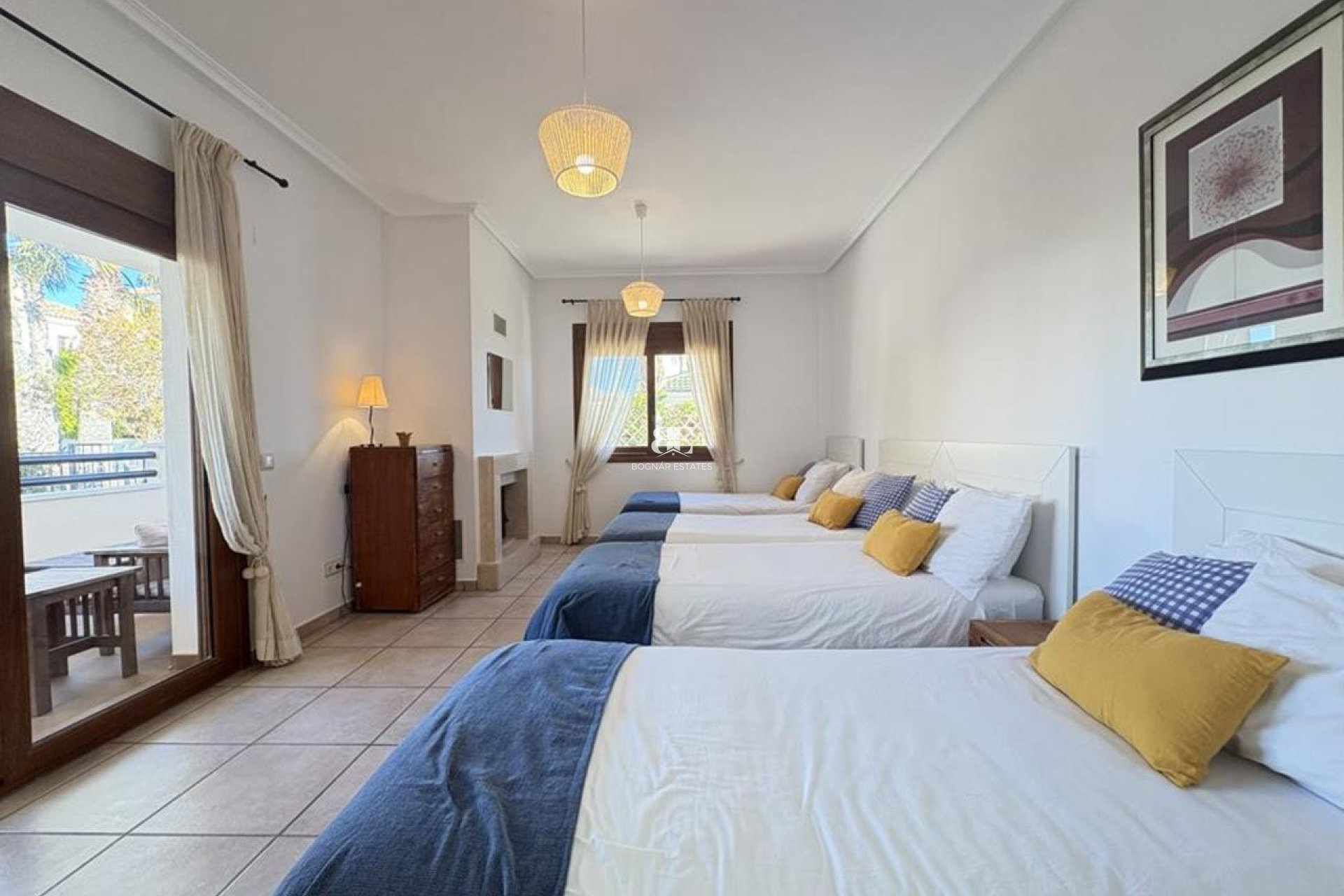 Resale - Villa -
Altaona Golf and Country Village - Altaona Golf - Country Village