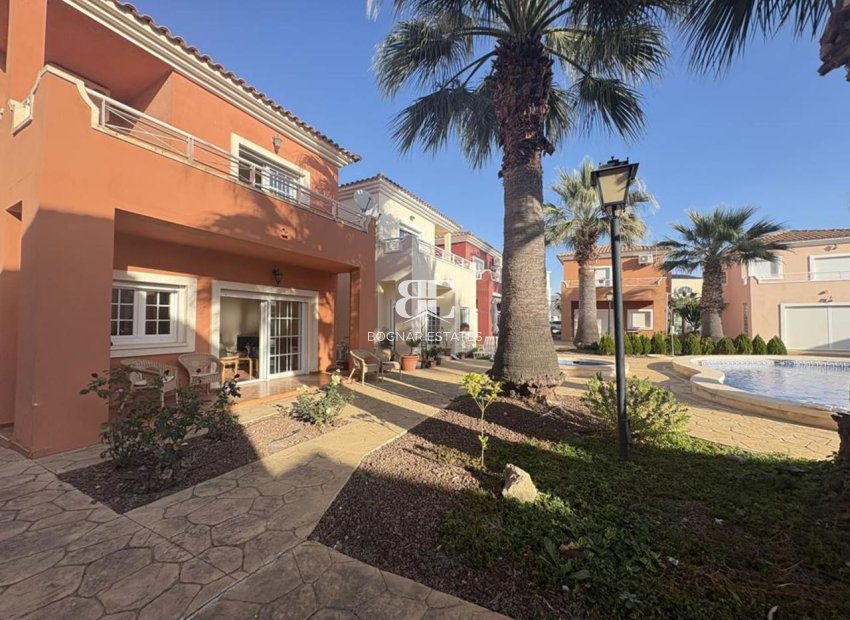 Resale - Villa -
Altaona Golf and Country Village - Altaona Golf - Country Village