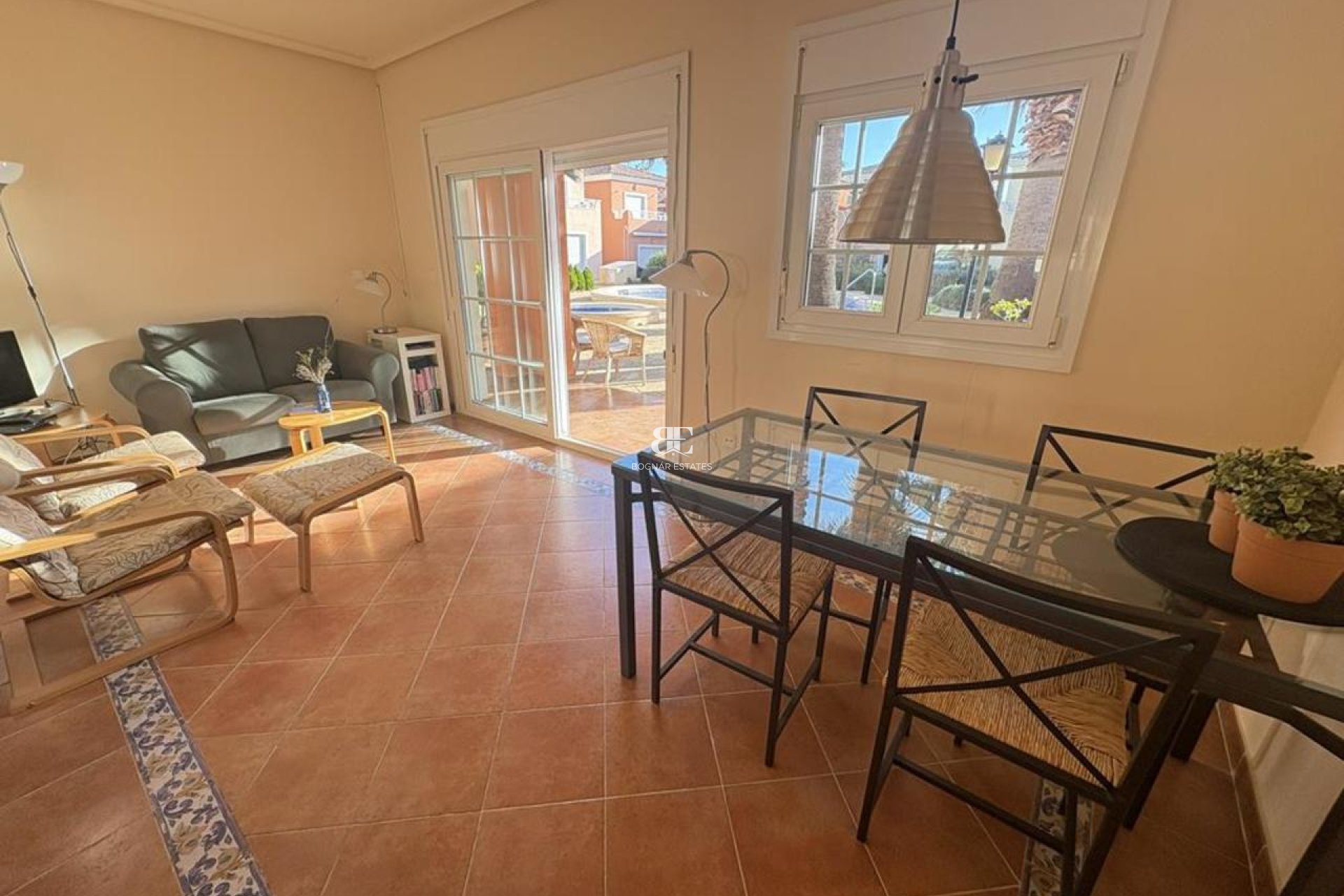 Resale - Villa -
Altaona Golf and Country Village - Altaona Golf - Country Village