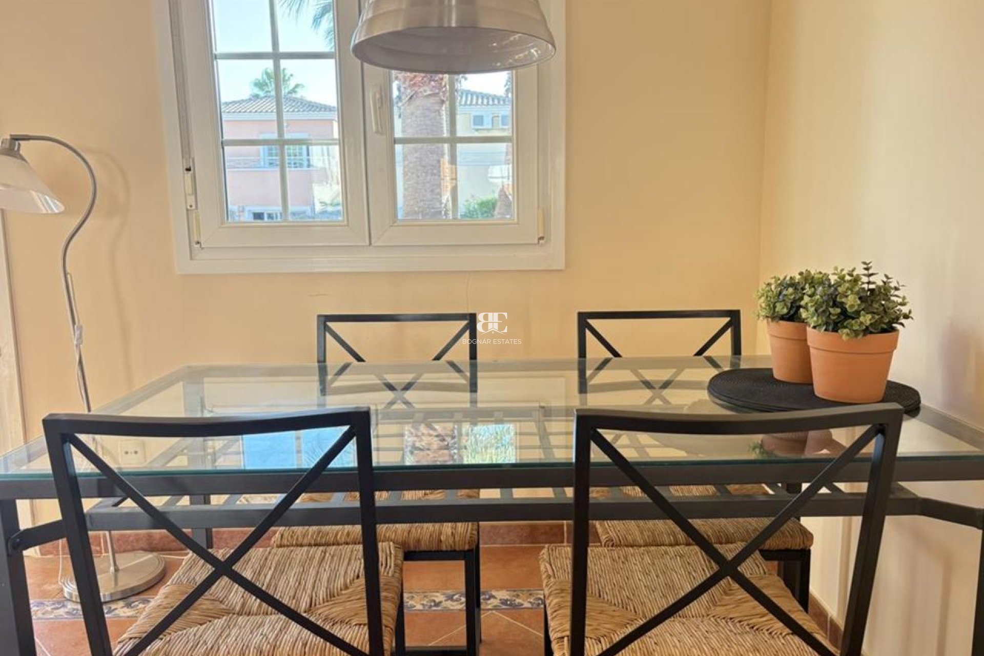 Resale - Villa -
Altaona Golf and Country Village - Altaona Golf - Country Village