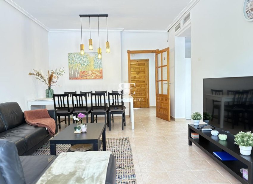 Resale - Villa -
Altaona Golf and Country Village - Altaona Golf - Country Village