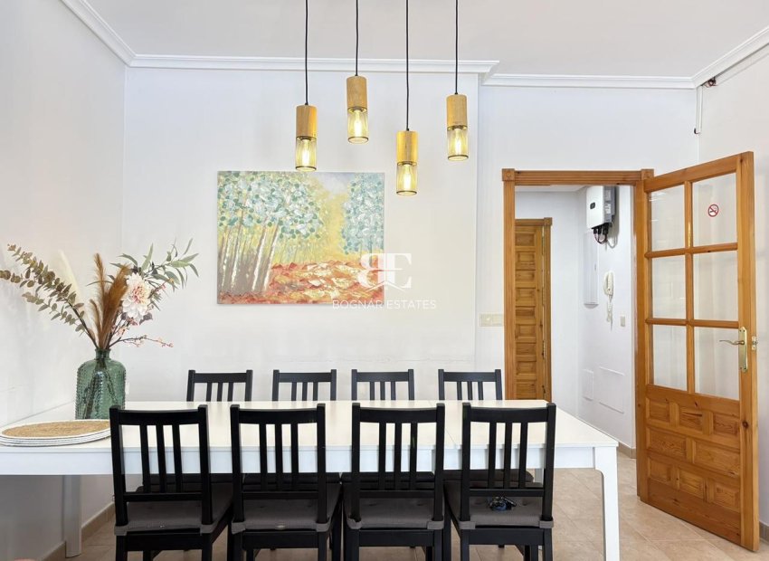 Resale - Villa -
Altaona Golf and Country Village - Altaona Golf - Country Village