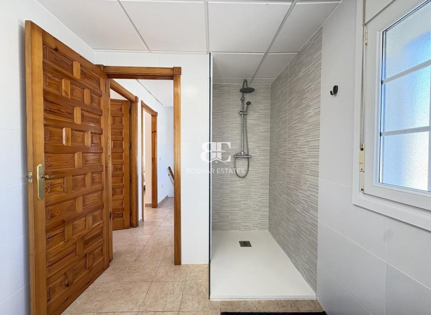 Resale - Villa -
Altaona Golf and Country Village - Altaona Golf - Country Village