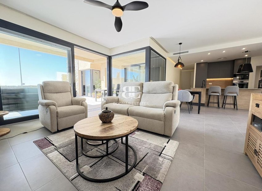 Resale - Villa -
Altaona Golf and Country Village - Altaona Golf - Country Village