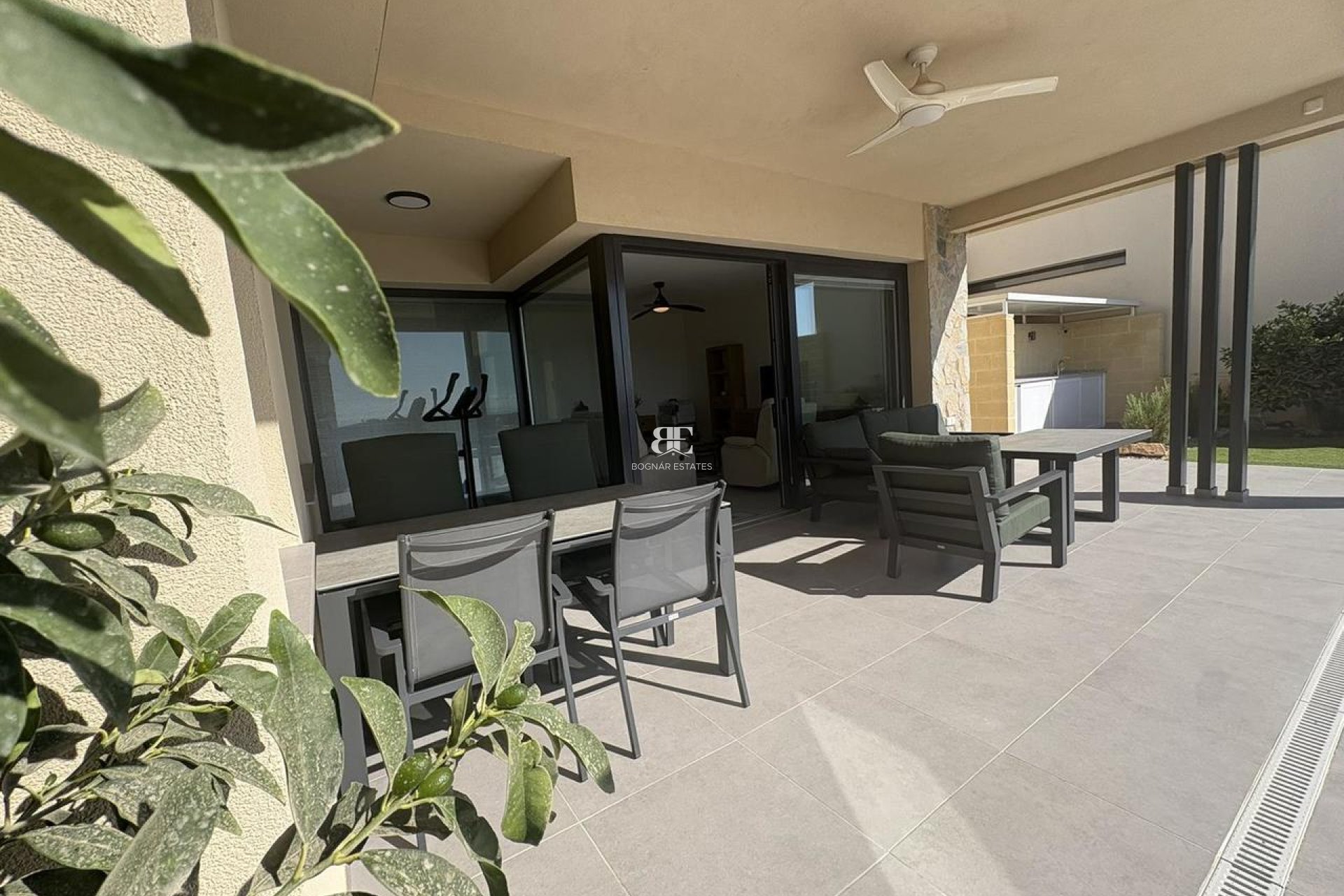 Resale - Villa -
Altaona Golf and Country Village - Altaona Golf - Country Village