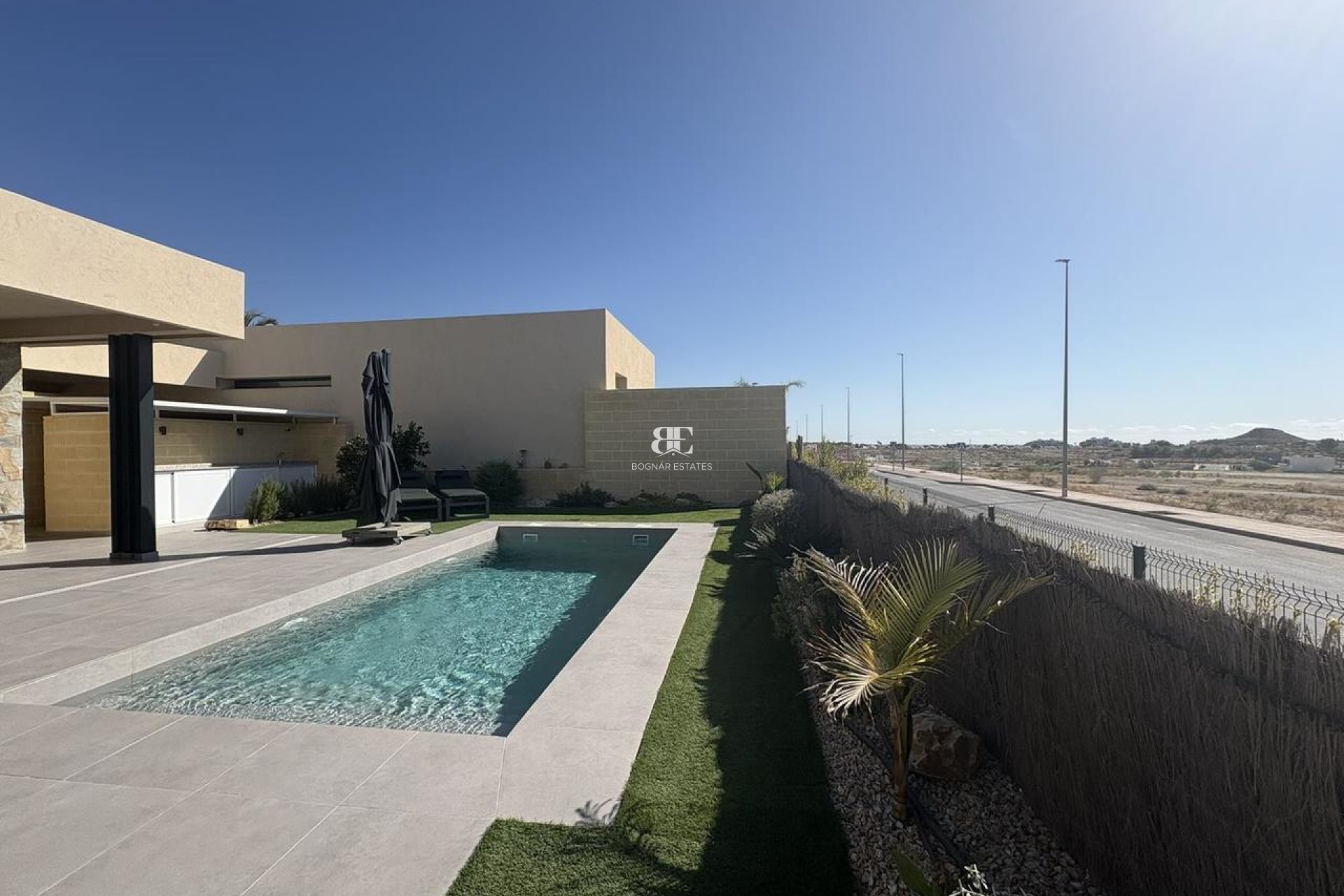 Resale - Villa -
Altaona Golf and Country Village - Altaona Golf - Country Village