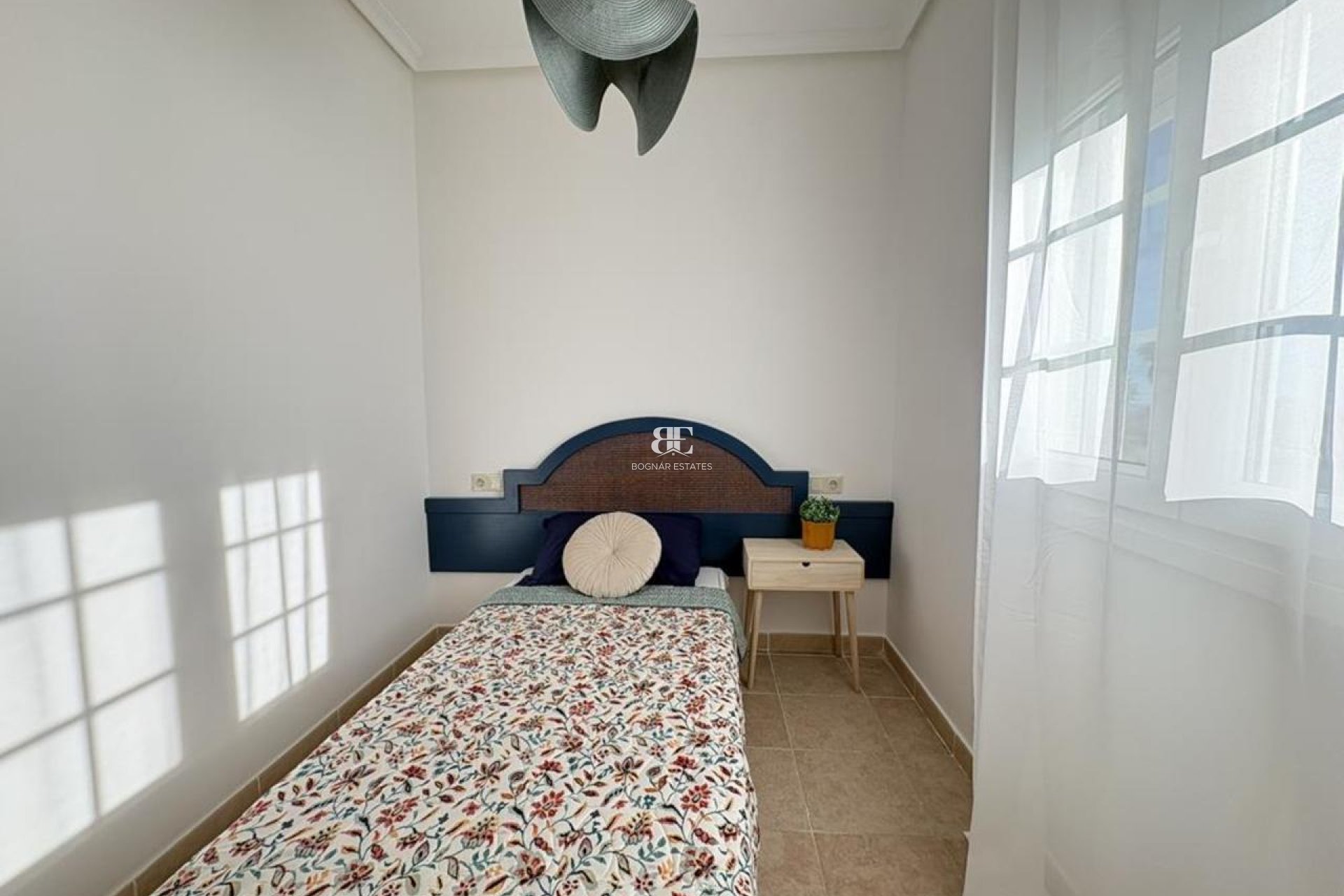 Resale - Villa -
Altaona Golf and Country Village - Altaona Golf - Country Village