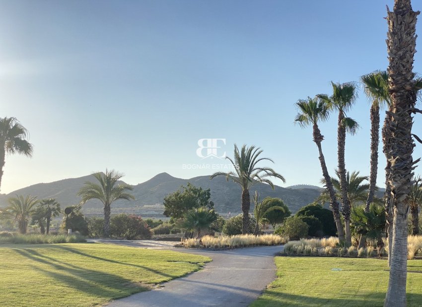 Resale - Villa -
Altaona Golf and Country Village - Altaona Golf - Country Village