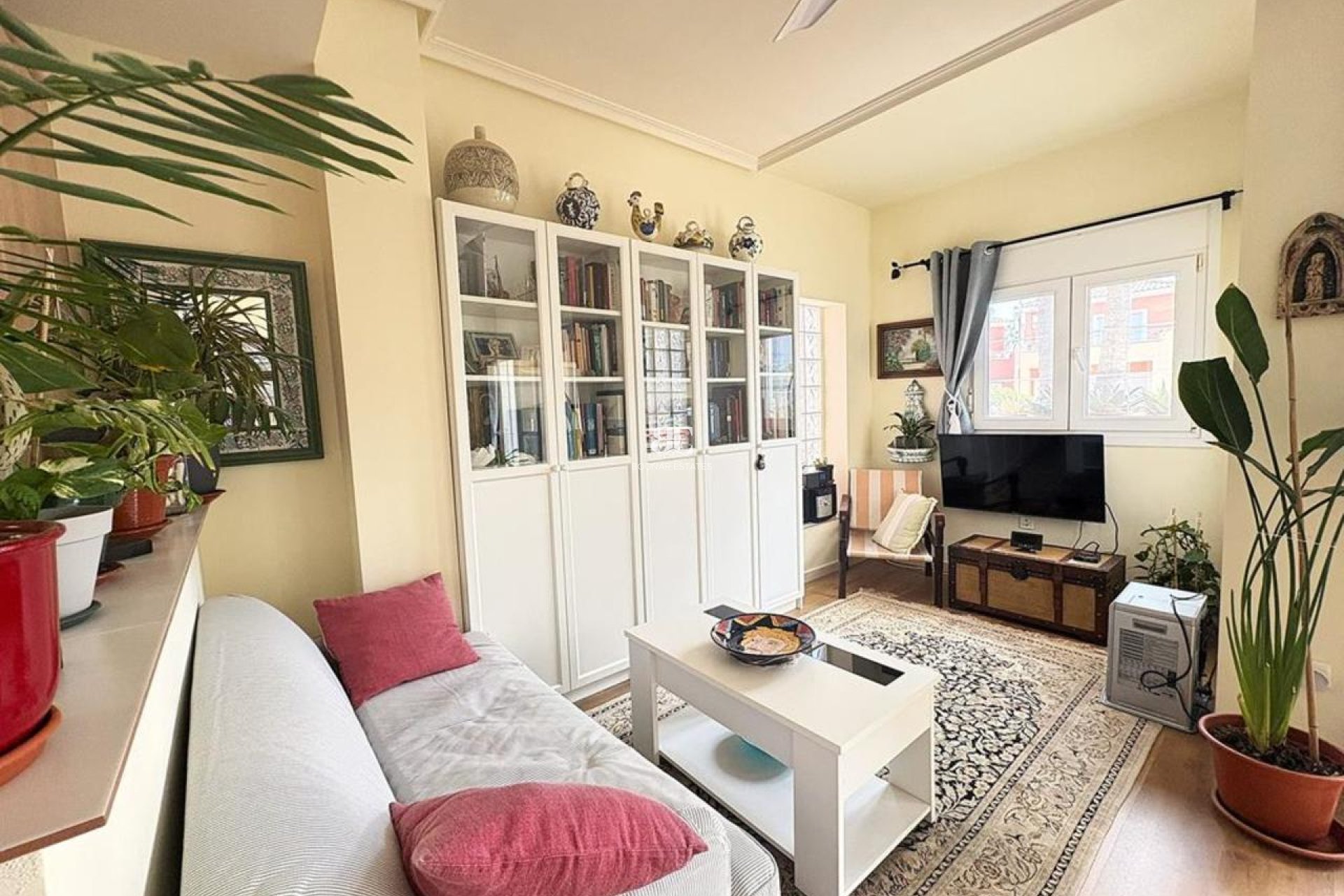 Resale - Villa -
Altaona Golf and Country Village - Altaona Golf - Country Village