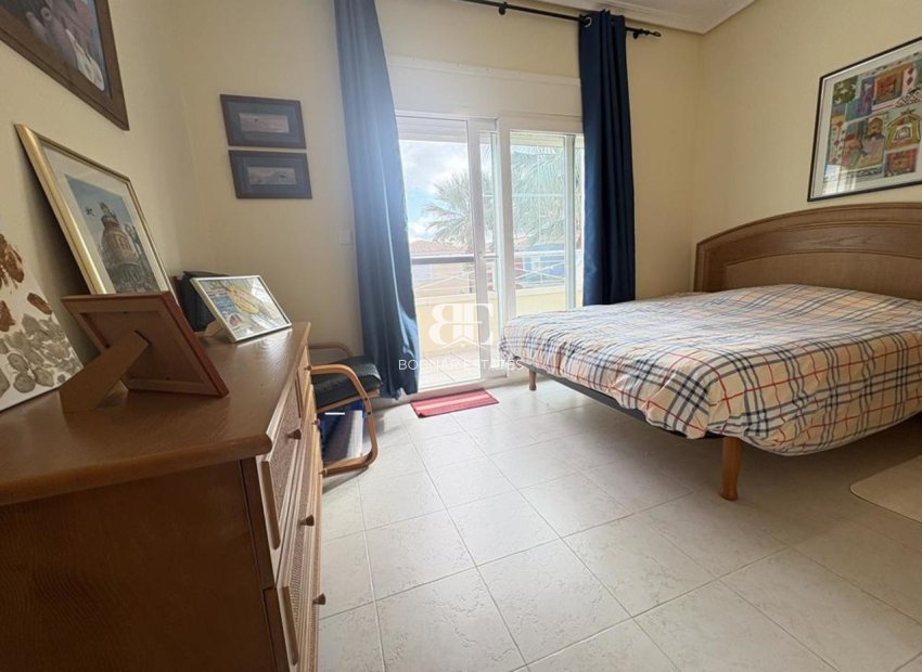 Resale - Villa -
Altaona Golf and Country Village - Altaona Golf - Country Village