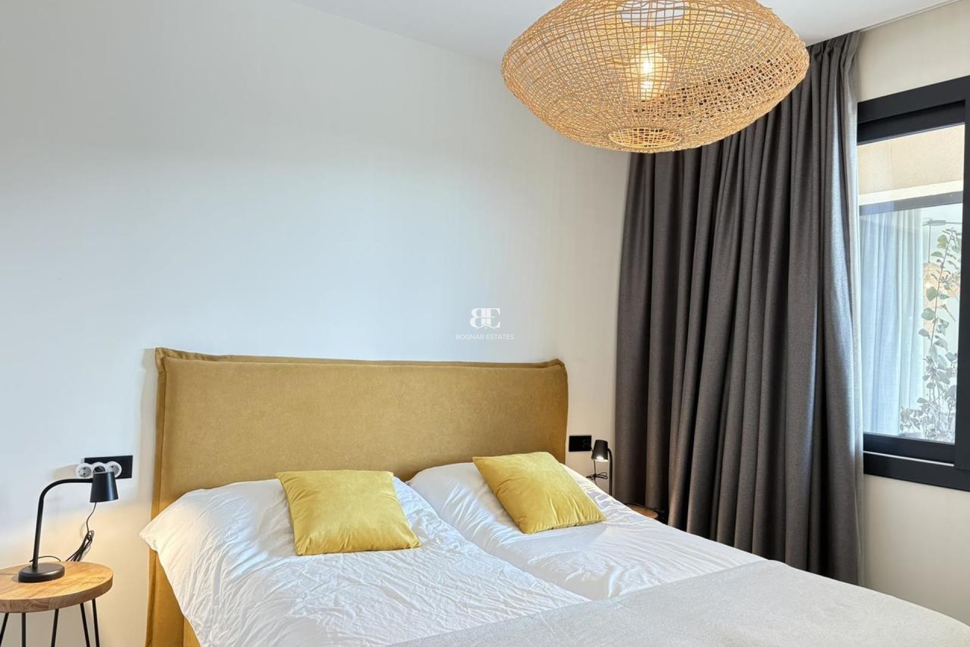 Resale - Villa -
Altaona Golf and Country Village - Altaona Golf - Country Village