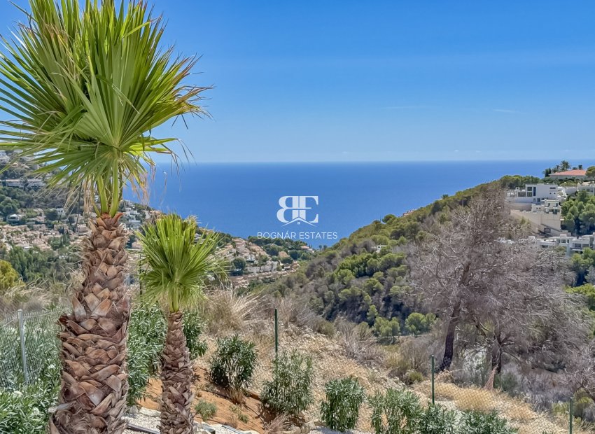 Resale - Villa -
Altea
