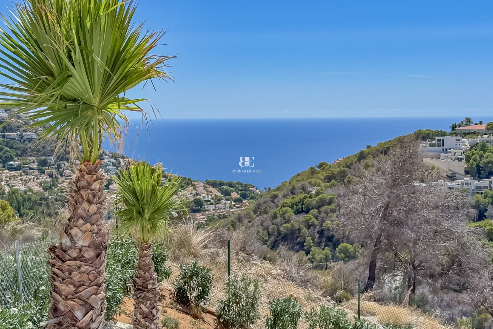 Resale - Villa -
Altea