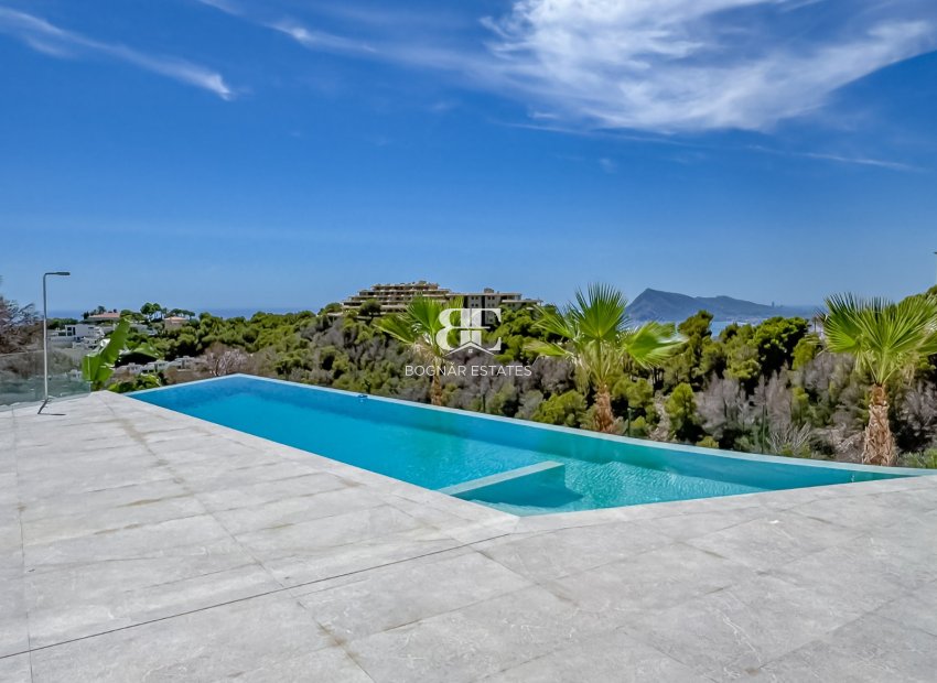 Resale - Villa -
Altea