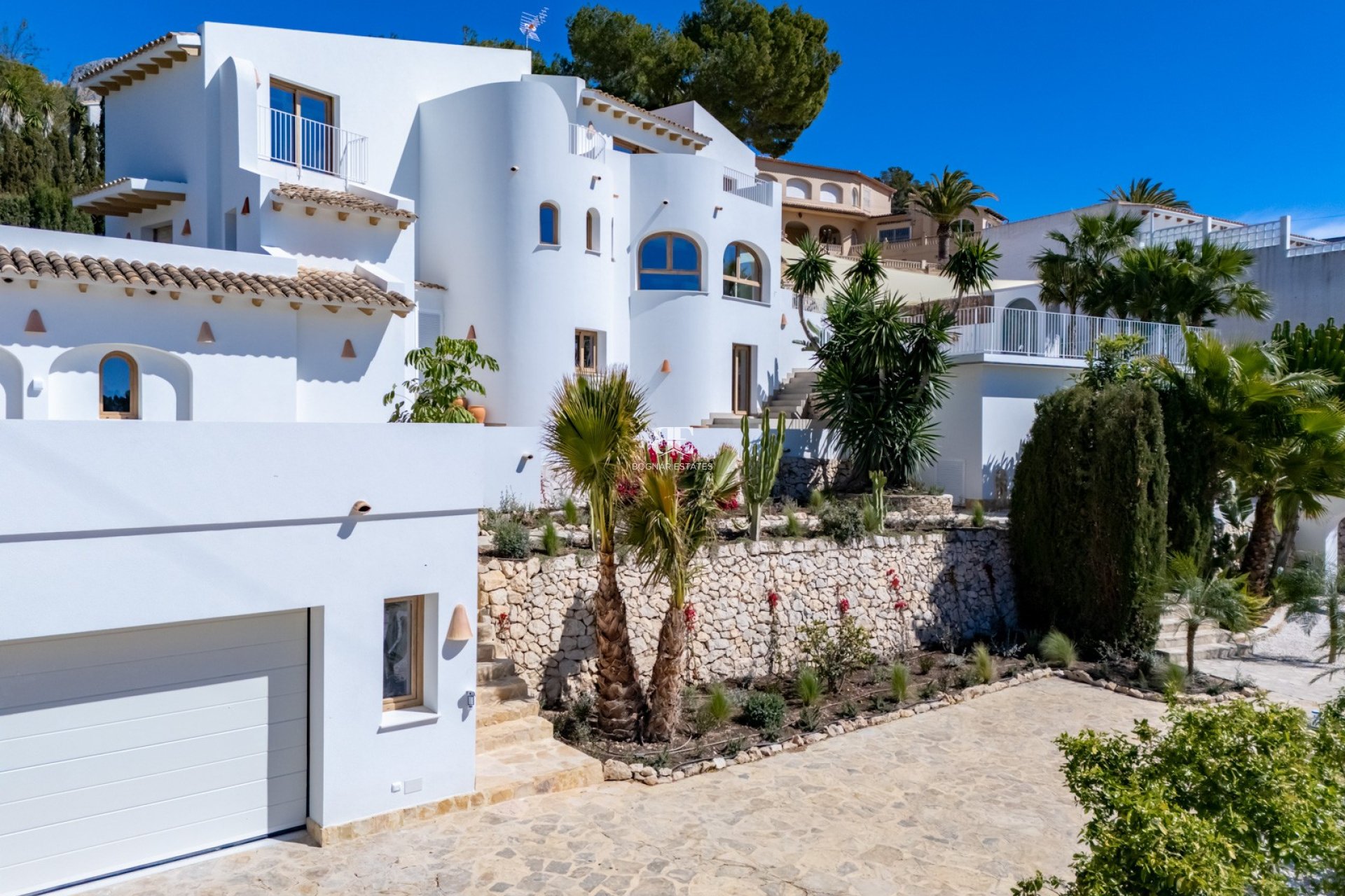Resale - Villa -
Altea