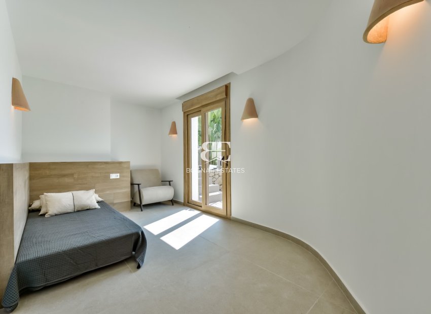 Resale - Villa -
Altea