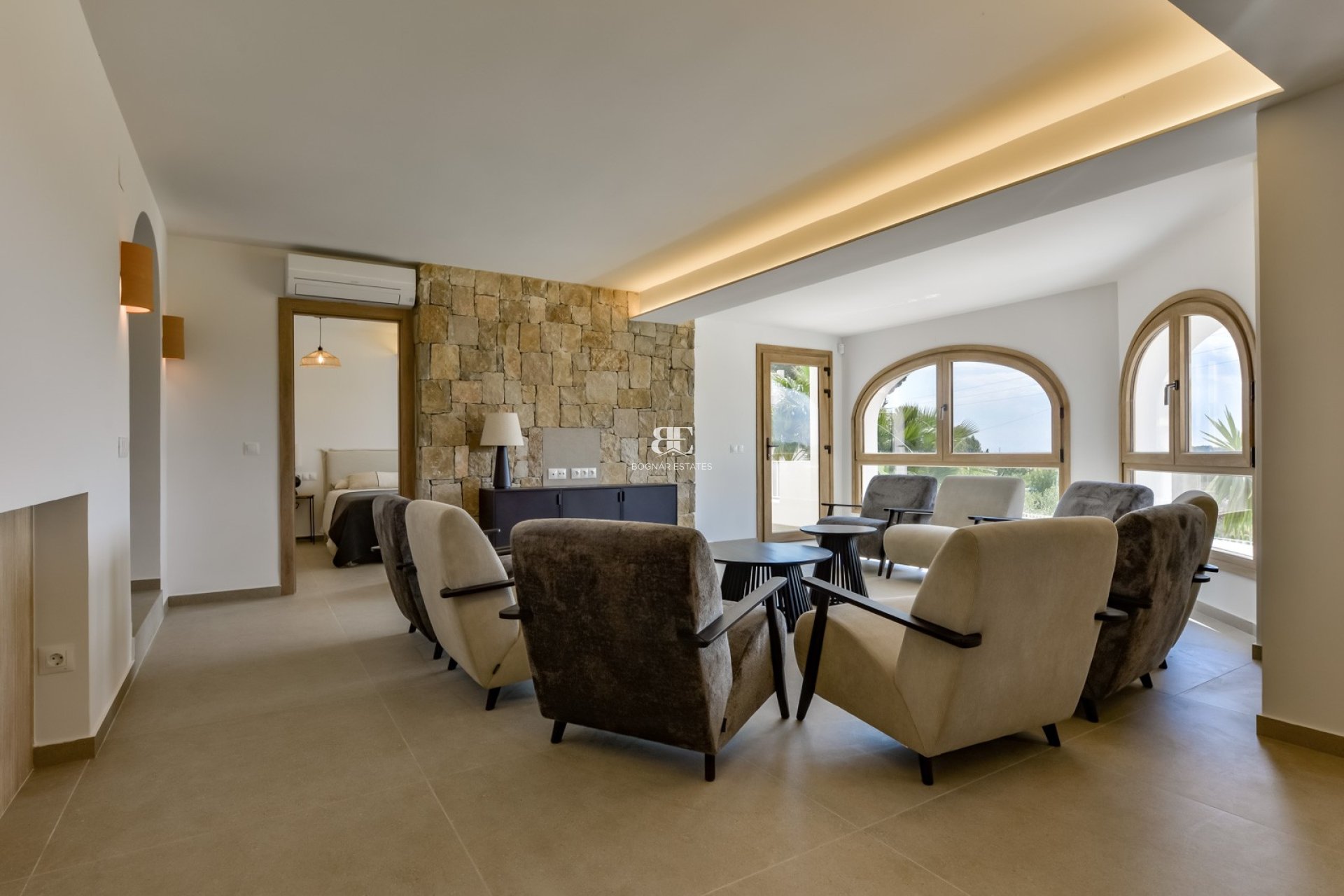 Resale - Villa -
Altea