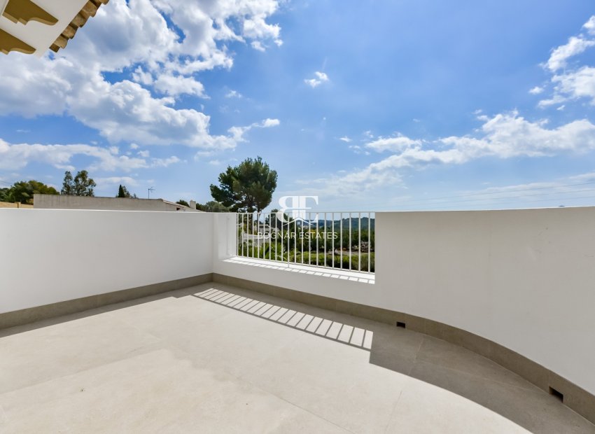 Resale - Villa -
Altea