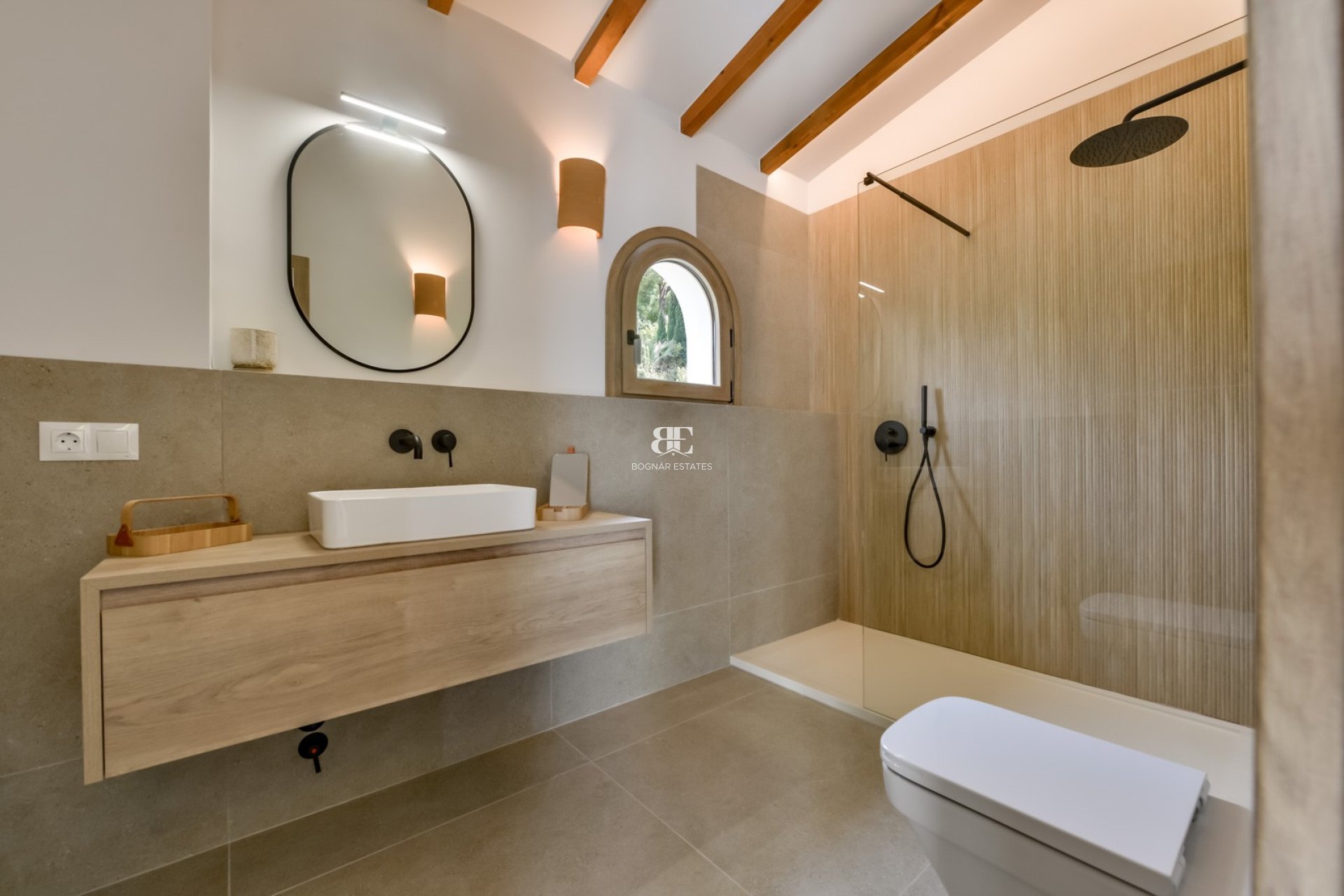 Resale - Villa -
Altea