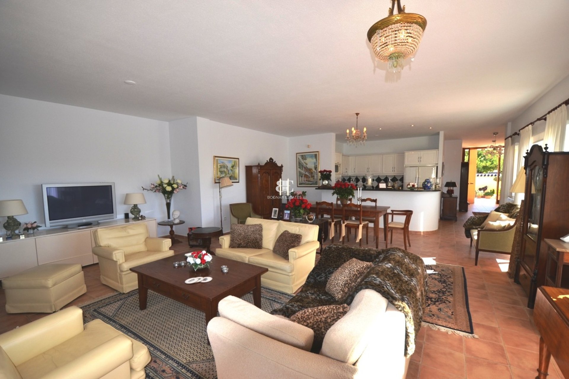 Resale - Villa -
Altea