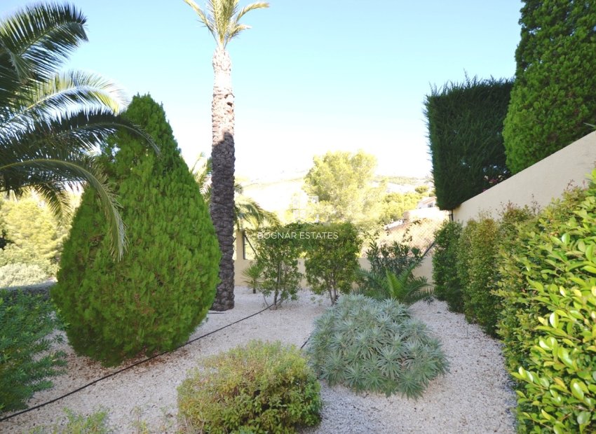 Resale - Villa -
Altea