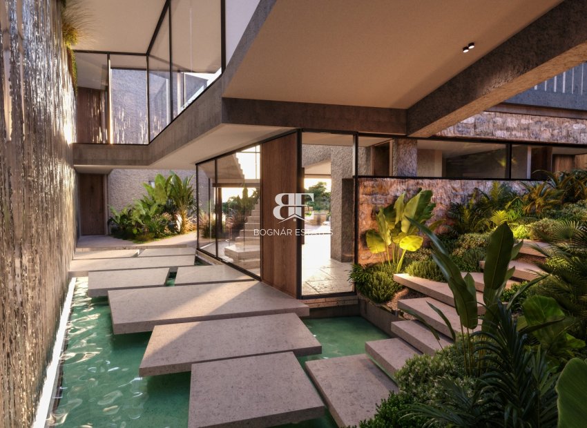 Resale - Villa -
Benahavis - El Madroñal
