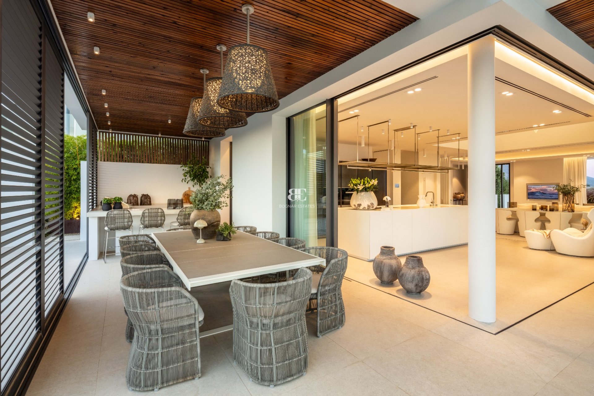 Resale - Villa -
Benahavis - La Quinta