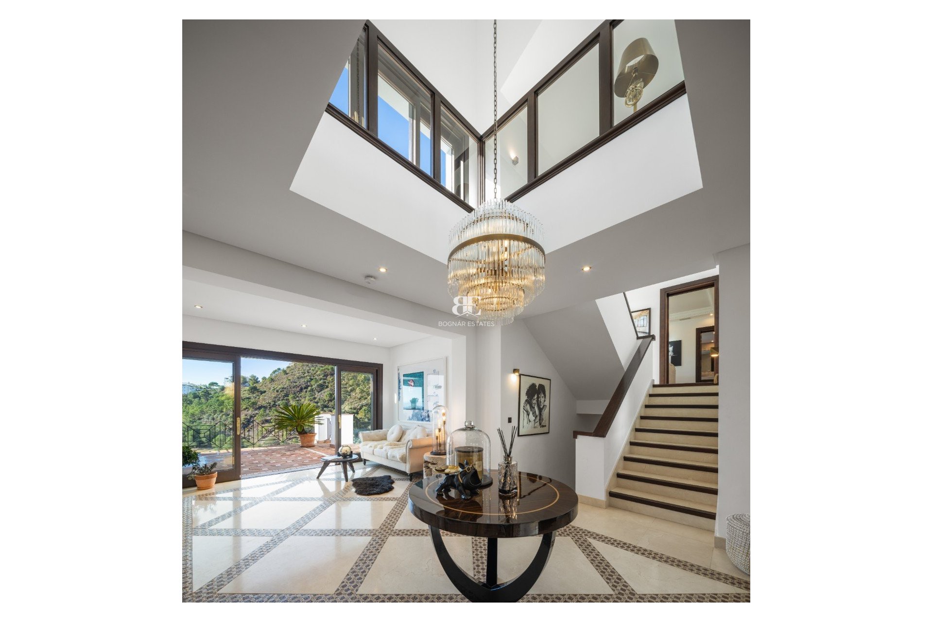 Resale - Villa -
Benahavis - La Quinta