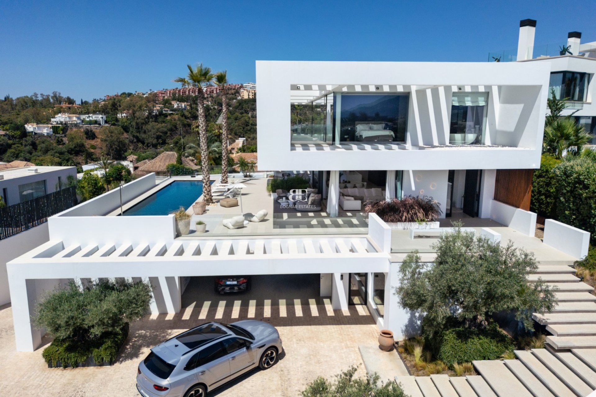 Resale - Villa -
Benahavis - La Quinta