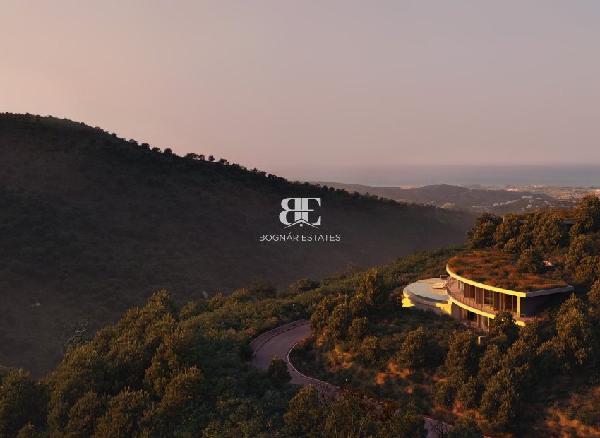 Resale - Villa -
Benahavis