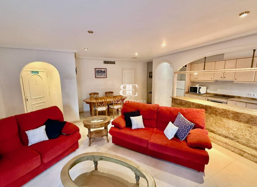 Resale - Villa -
Benferri