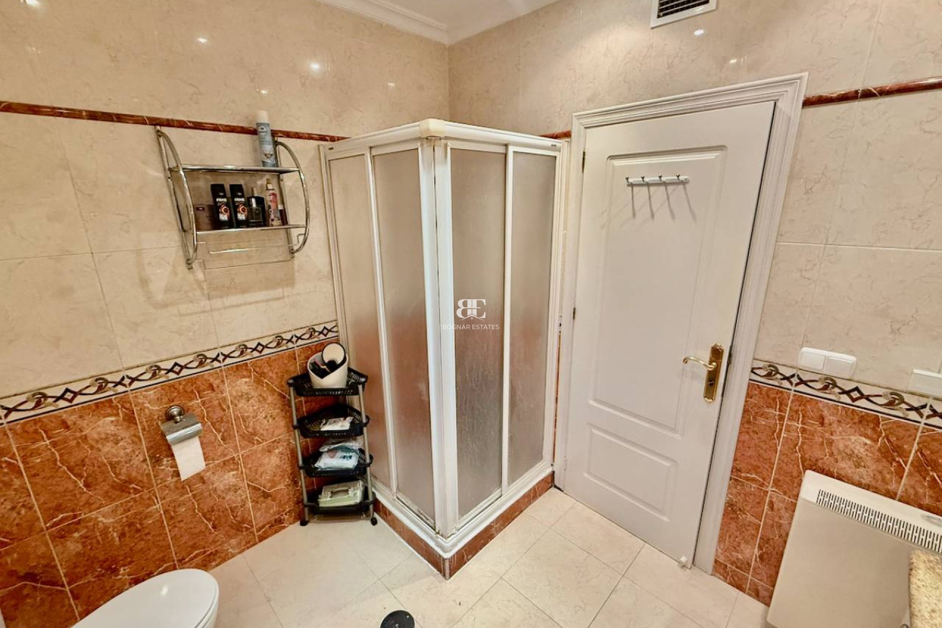 Resale - Villa -
Benferri