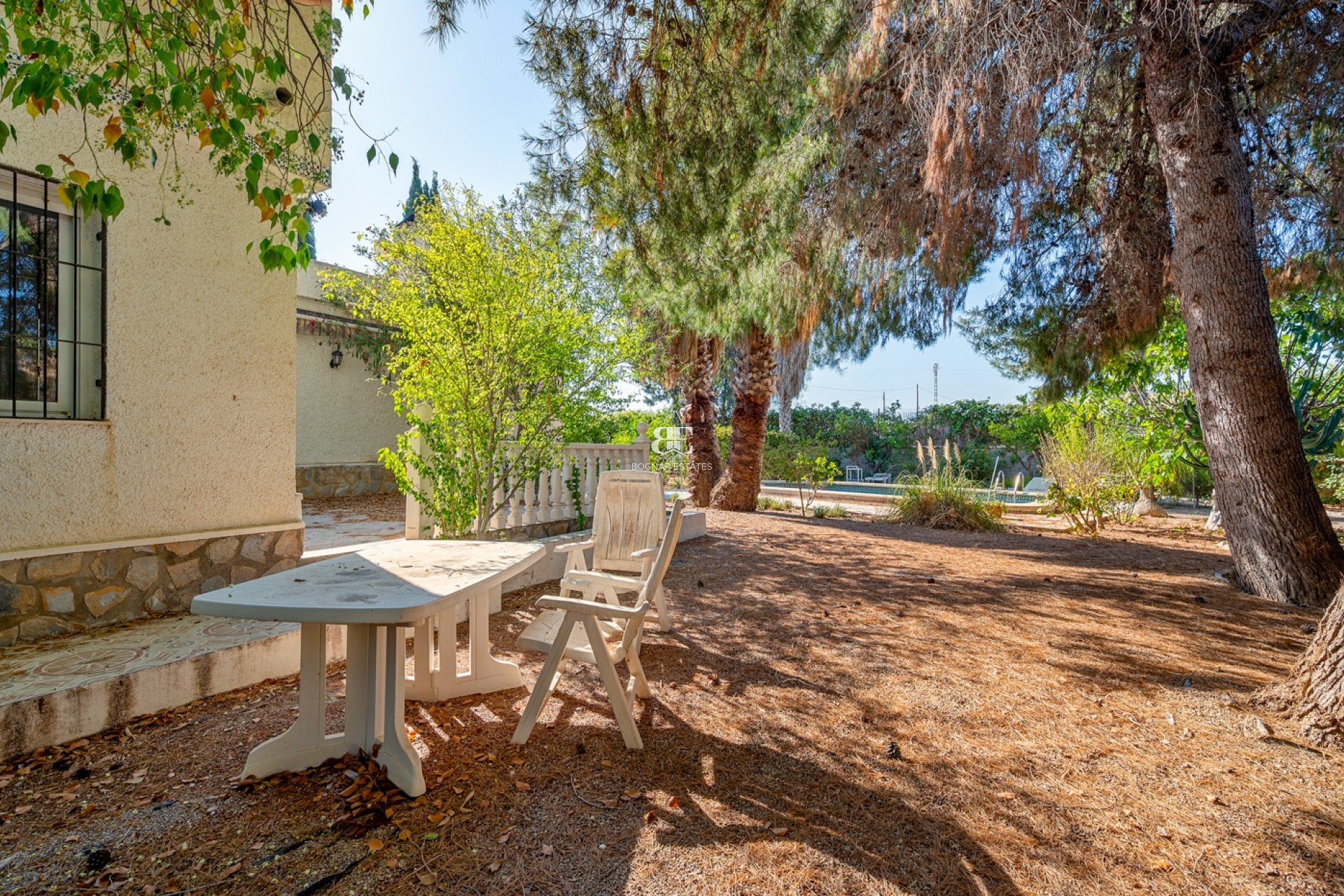 Resale - Villa -
Benferri