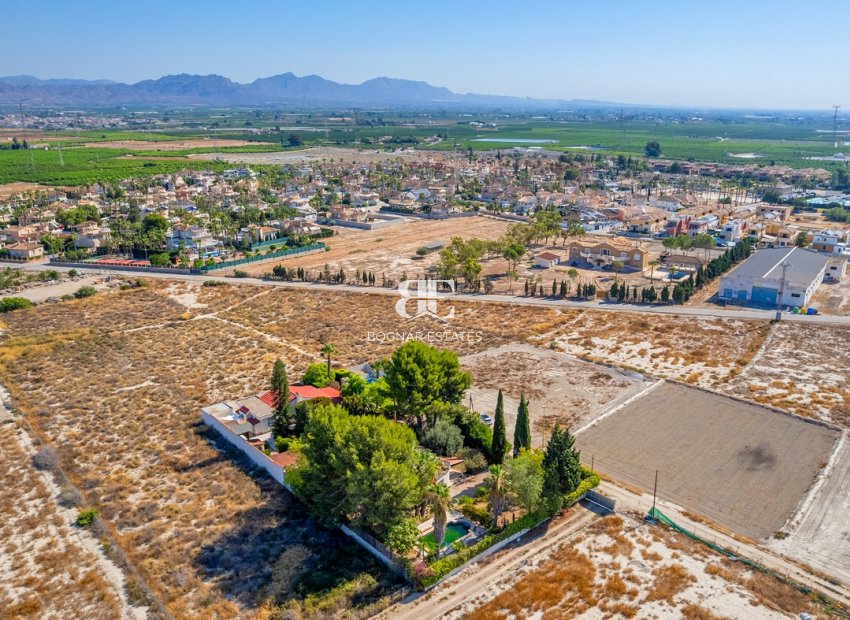 Resale - Villa -
Benferri