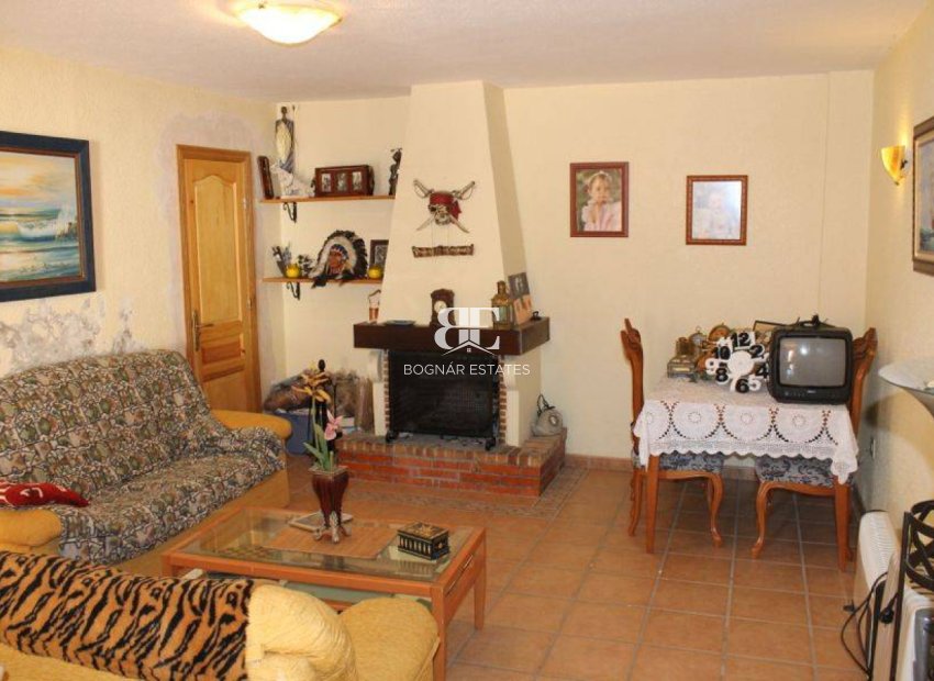 Resale - Villa -
Benidorm - Poniente