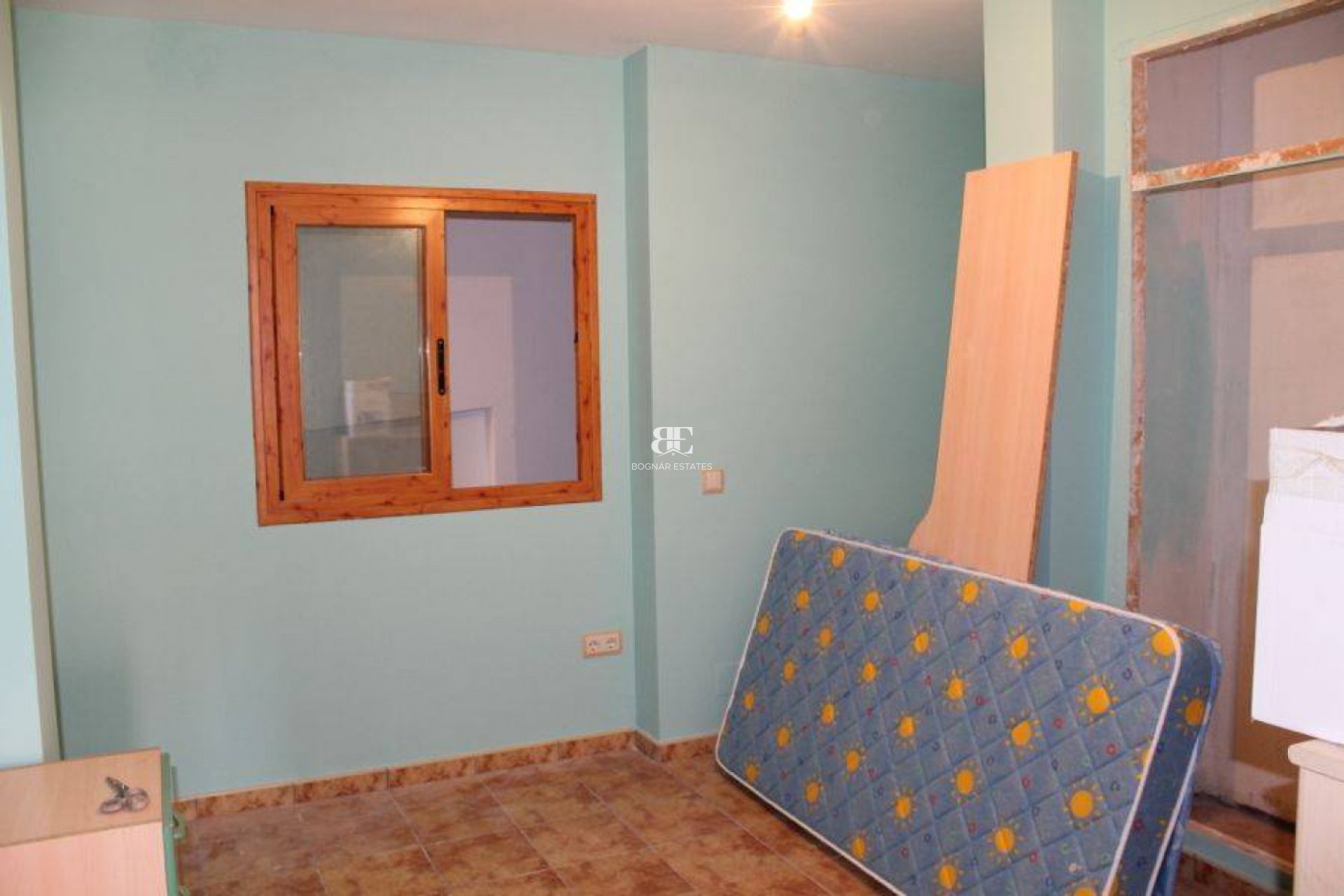 Resale - Villa -
Benidorm - Poniente