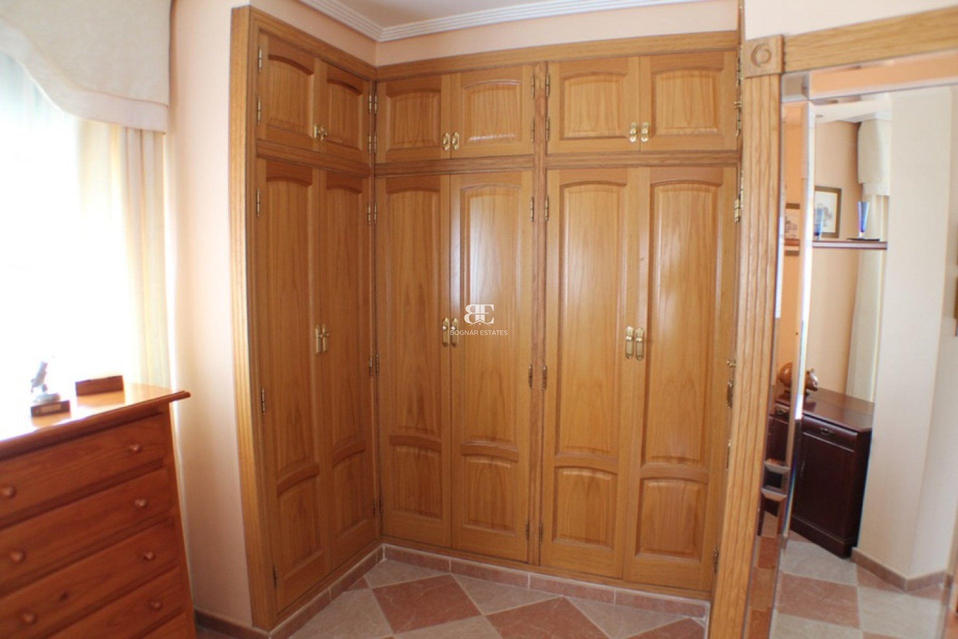 Resale - Villa -
Benidorm - Rincón de Loix