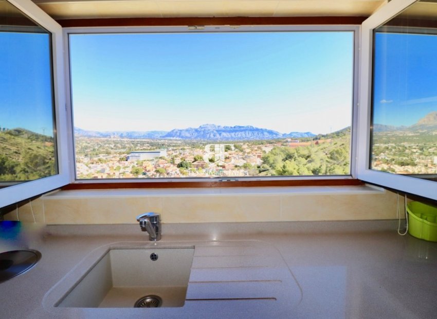 Resale - Villa -
Benidorm - Rincón de Loix