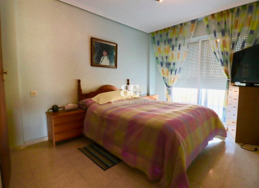 Resale - Villa -
Benidorm - Rincón de Loix