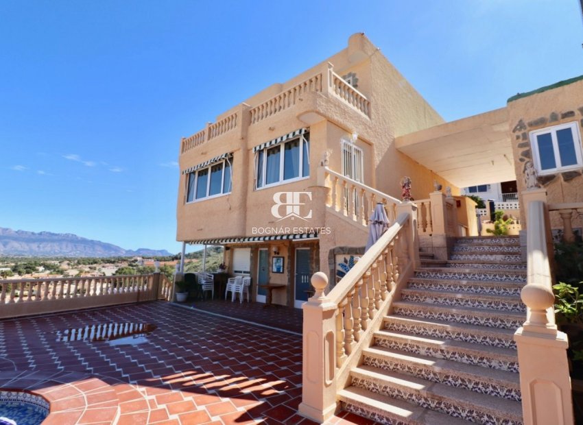 Resale - Villa -
Benidorm - Rincón de Loix
