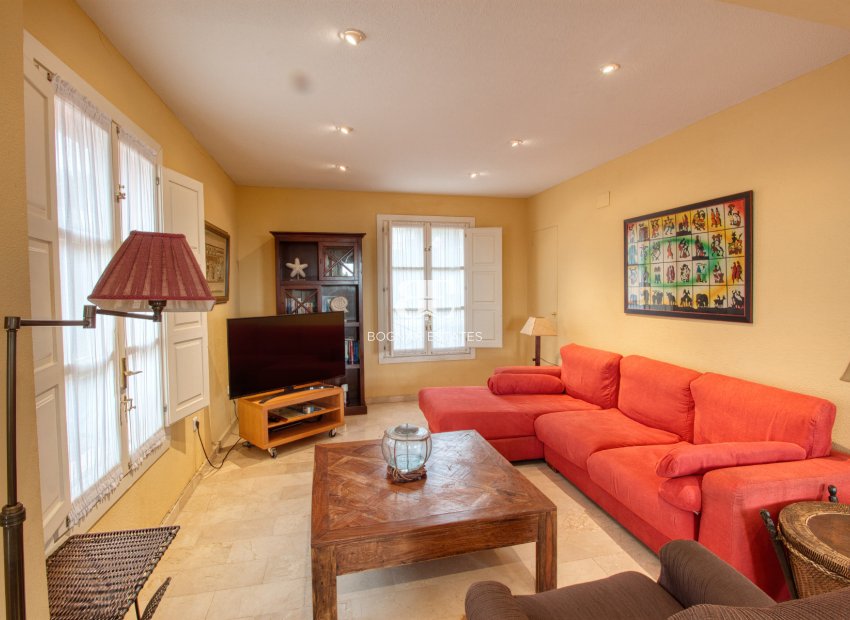 Resale - Villa -
Benidorm - Zona de Poniente