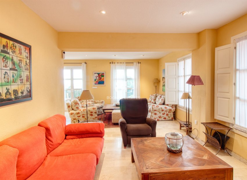 Resale - Villa -
Benidorm - Zona de Poniente