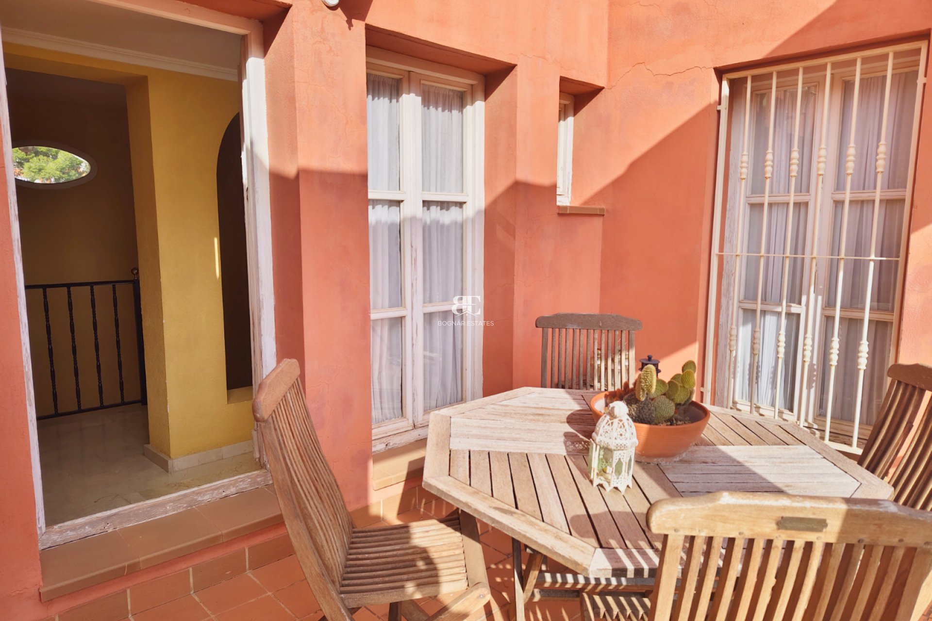 Resale - Villa -
Benidorm - Zona de Poniente