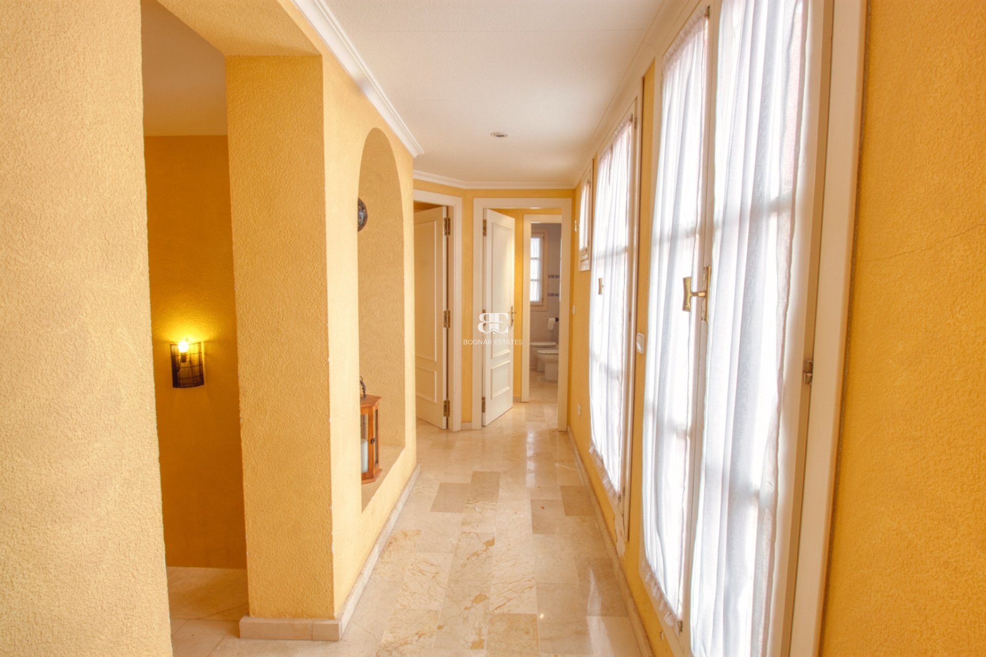 Resale - Villa -
Benidorm - Zona de Poniente