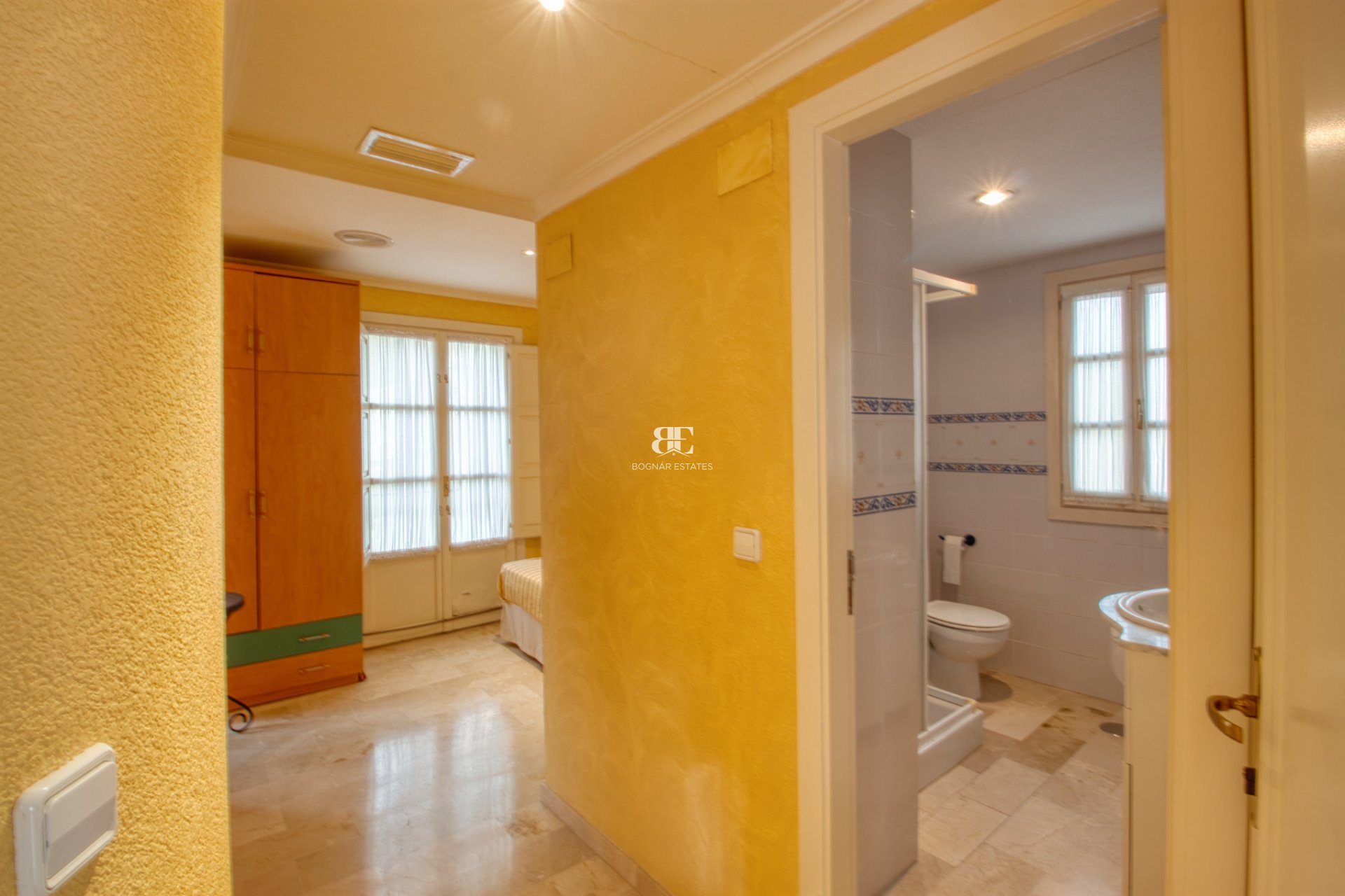 Resale - Villa -
Benidorm - Zona de Poniente